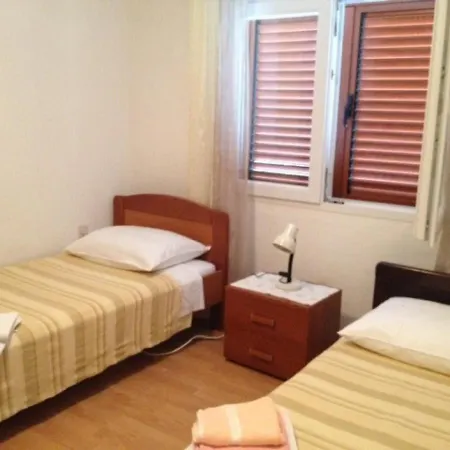 Seaside House Sali, Dugi Otok - 21077 Feriehus *